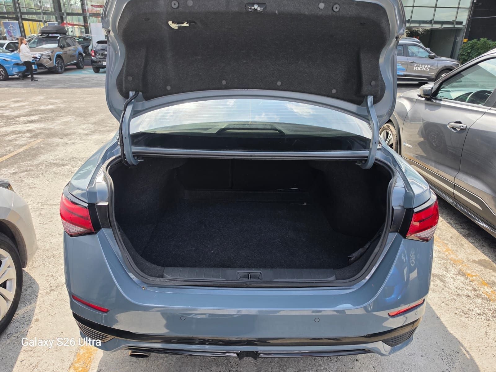 2025 Nissan Sentra 2.0 SR Platinum At