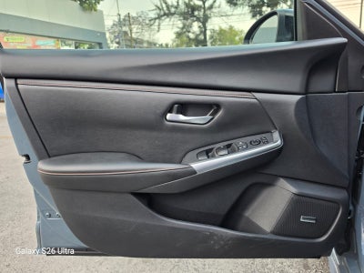 2024 Nissan Sentra 2.0 SR Bi-Tono At