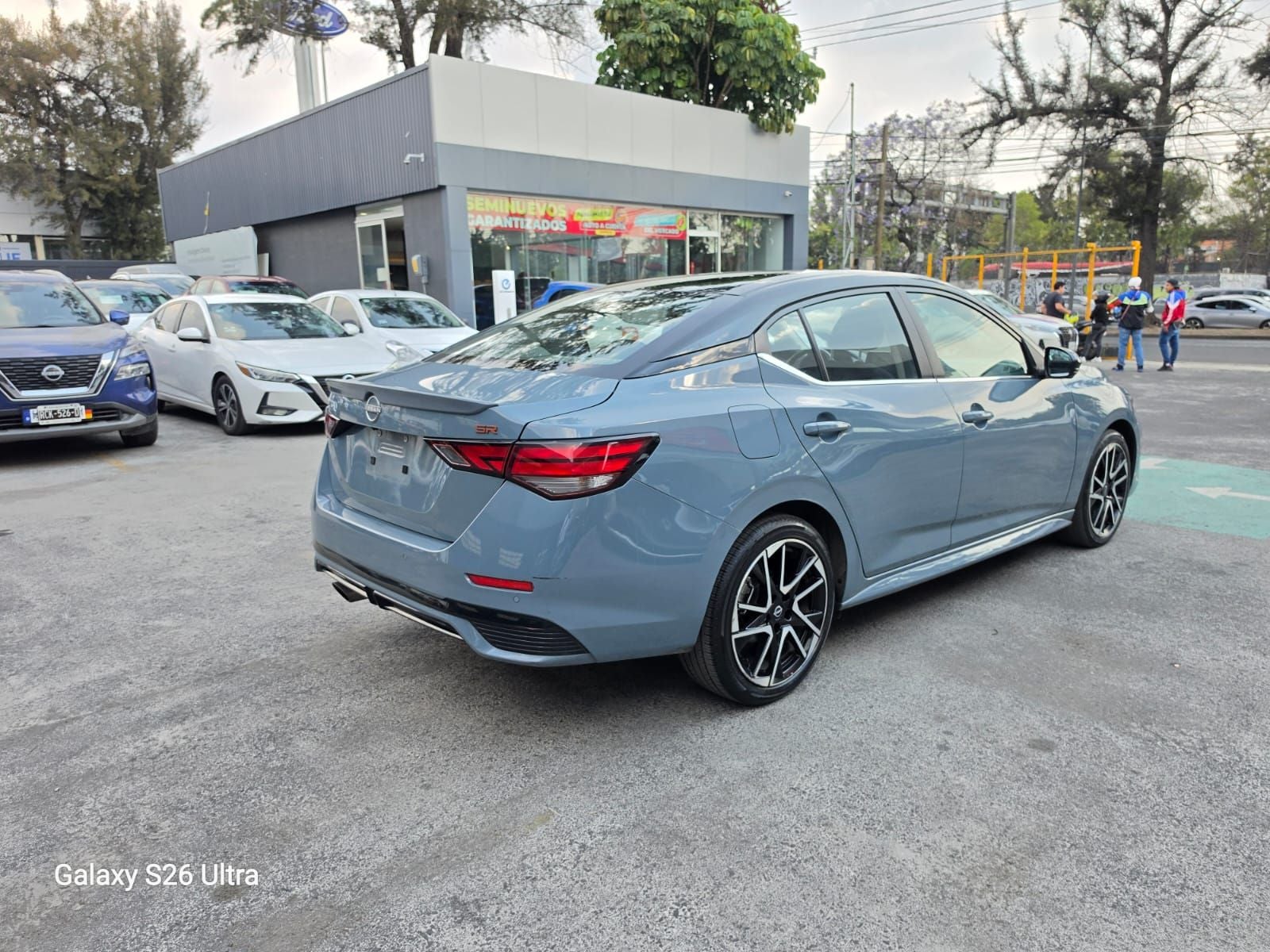 2024 Nissan Sentra 2.0 SR Bi-Tono At