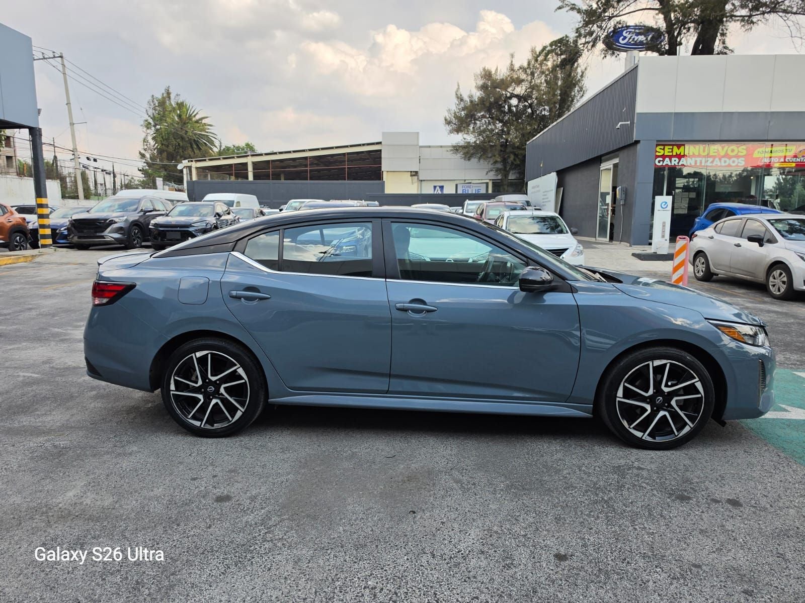 2024 Nissan Sentra 2.0 SR Bi-Tono At