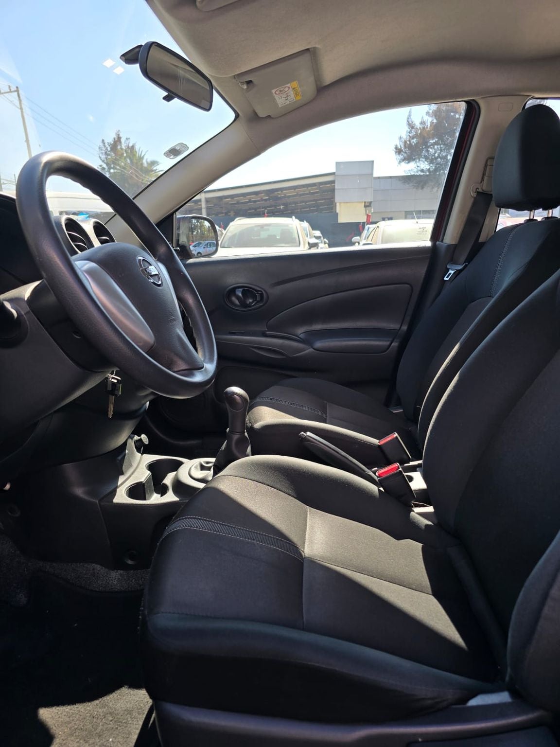 2022 Nissan V-Drive 1.6 A/C Mt