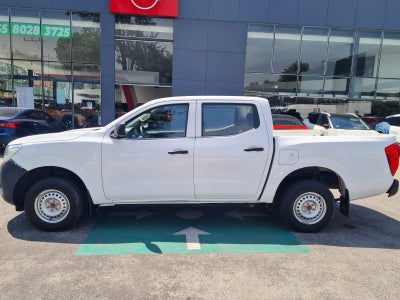 2020 Nissan NP300 Doble Cabina 2.5 SE Paq Seguridad Mt