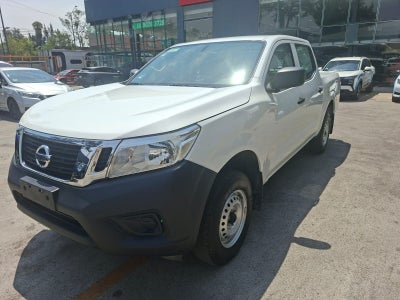 2020 Nissan NP300 Doble Cabina 2.5 SE Paq Seguridad Mt