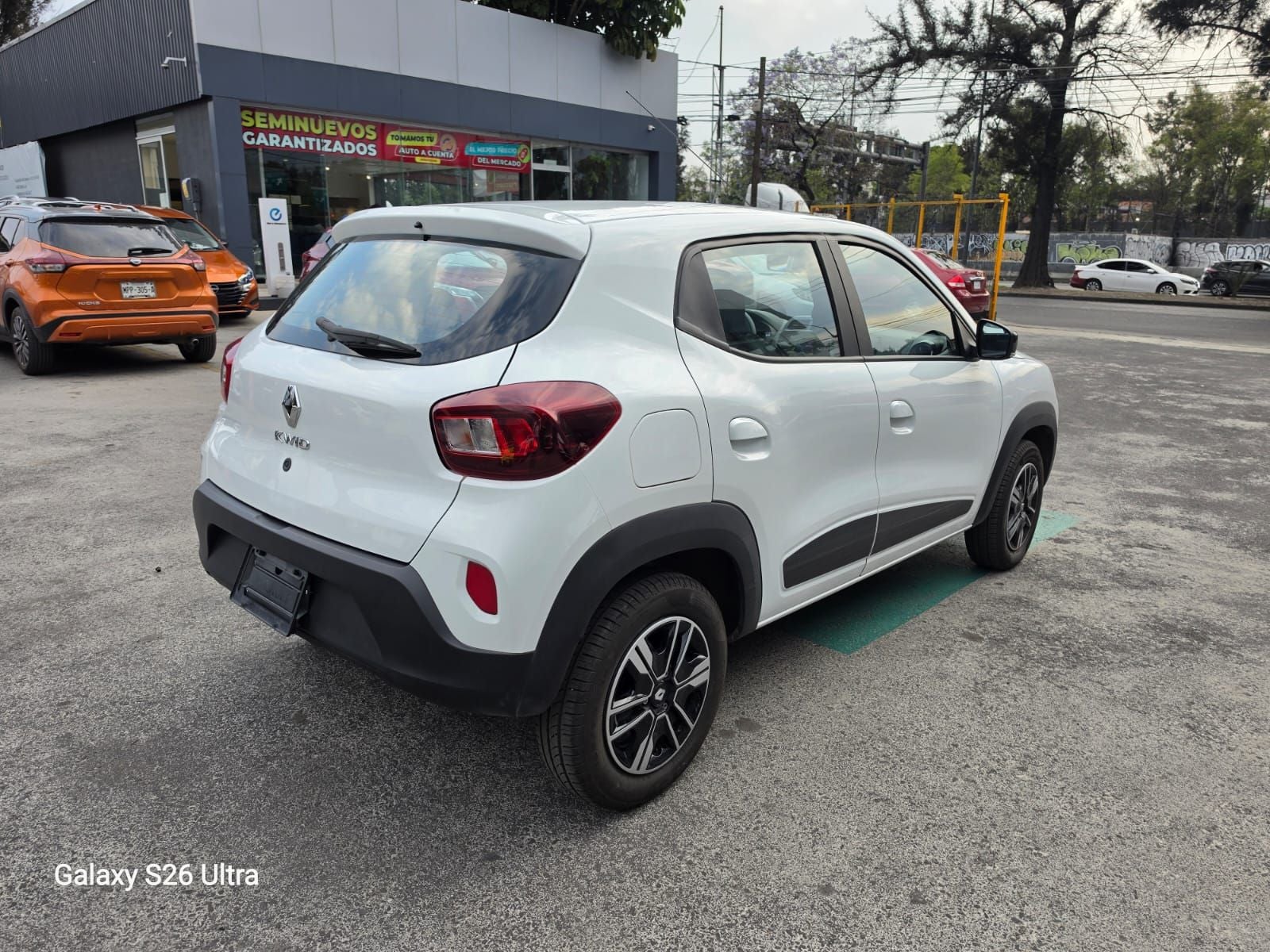 2025 Renault Kwid 1.0 Iconic Mt