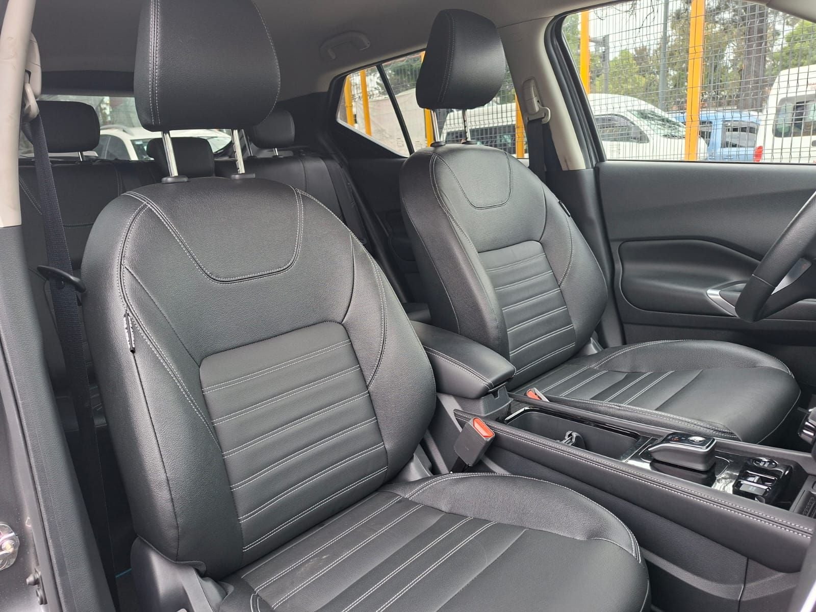 2024 Nissan Kicks E-Power Platinum At