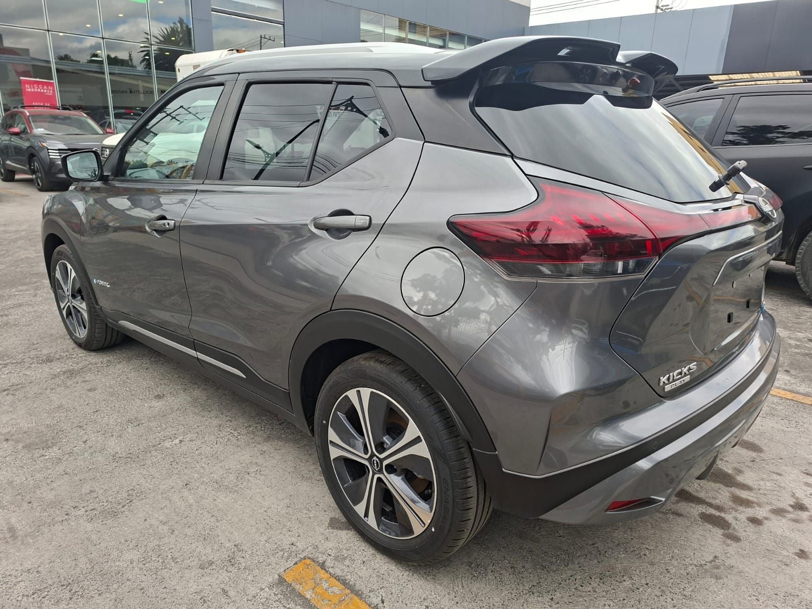 2024 Nissan Kicks E-Power Platinum At