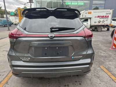 2024 Nissan Kicks E-Power Platinum At