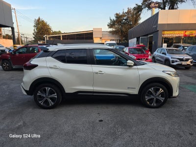 2025 Nissan Kicks E-Power Platinum At