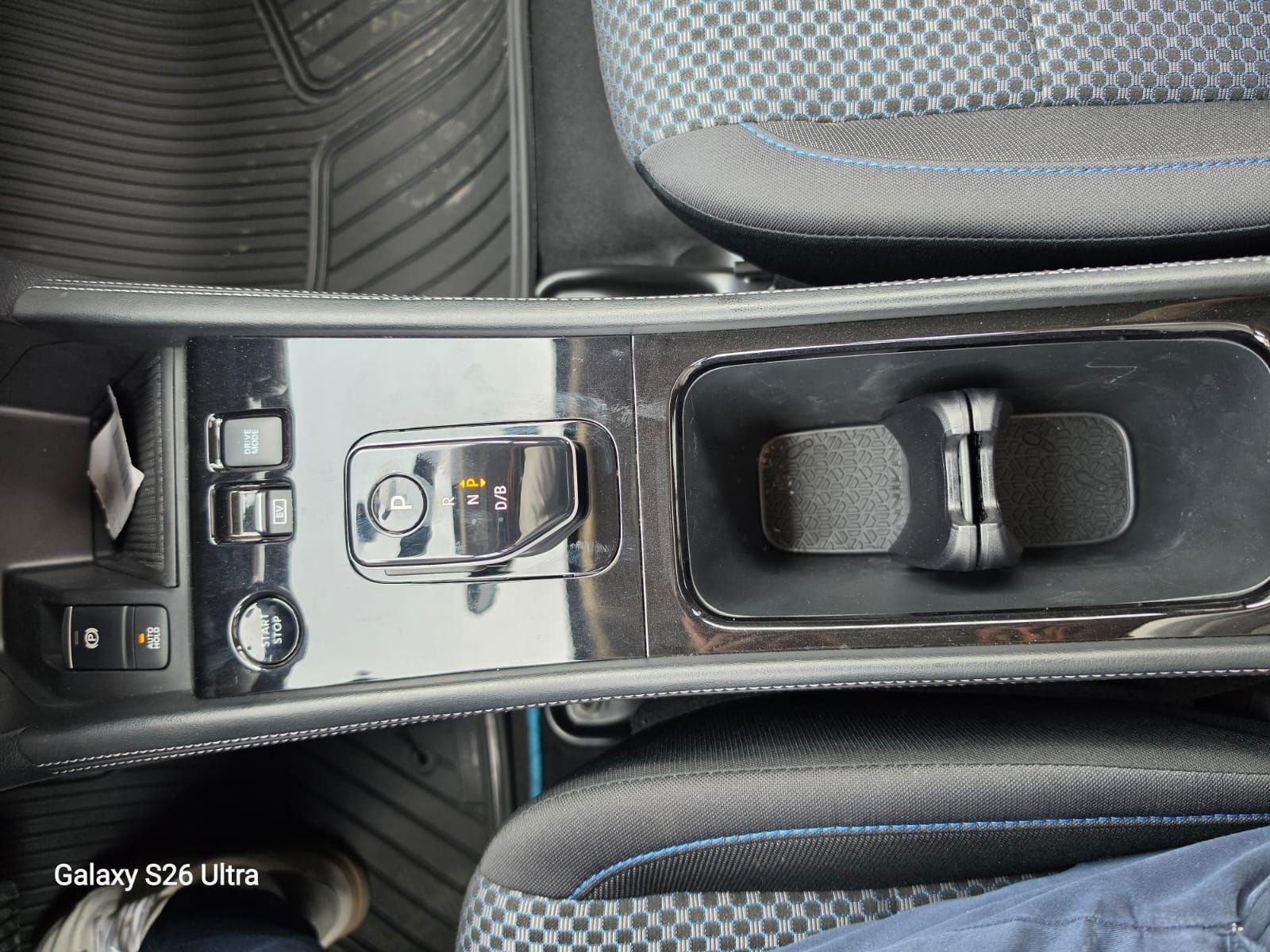 2025 Nissan Kicks E-Power Advance At